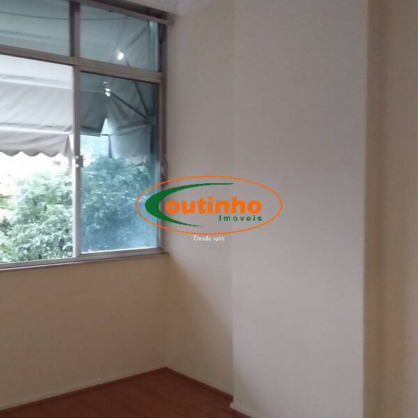 Apartamento à venda com 1 quarto, 50m² - Foto 3