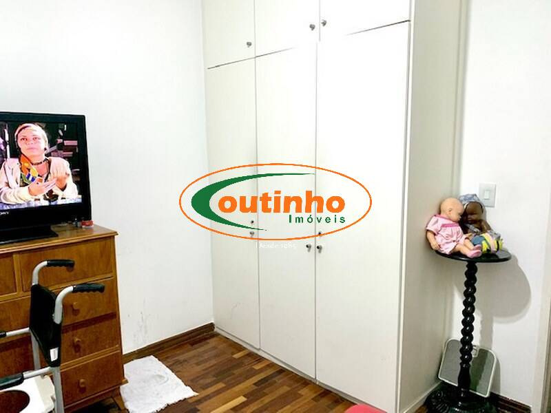 Apartamento à venda com 4 quartos, 155m² - Foto 20