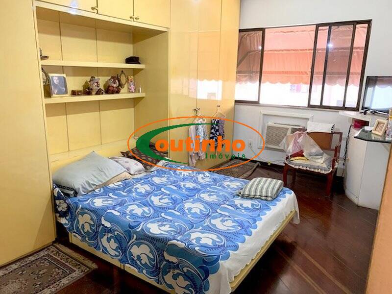 Apartamento à venda com 3 quartos, 136m² - Foto 8