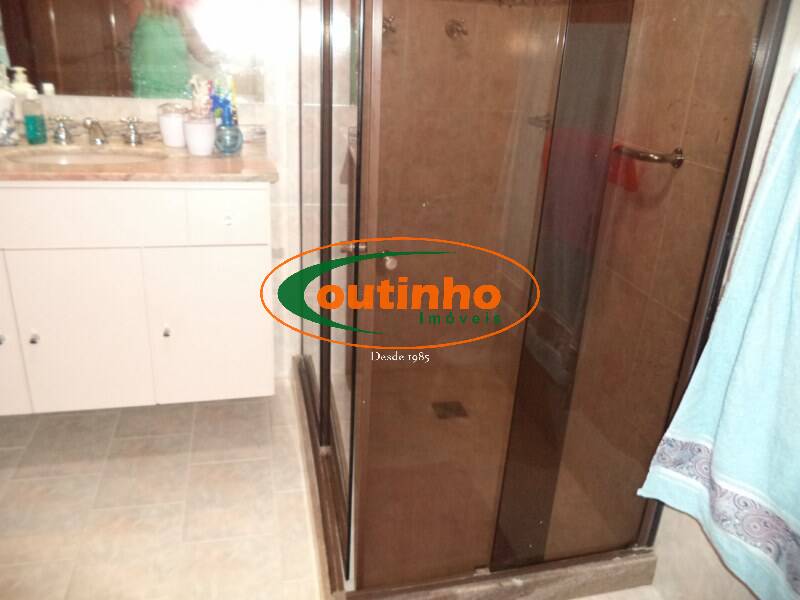 Apartamento à venda com 3 quartos, 162m² - Foto 33