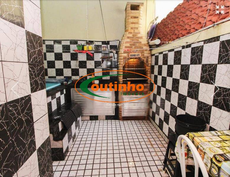 Apartamento à venda com 2 quartos, 80m² - Foto 28