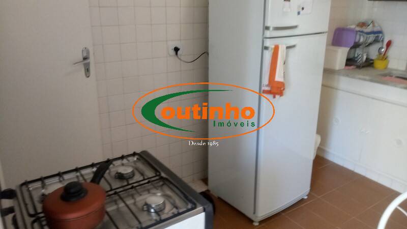 Apartamento à venda com 3 quartos, 96m² - Foto 16