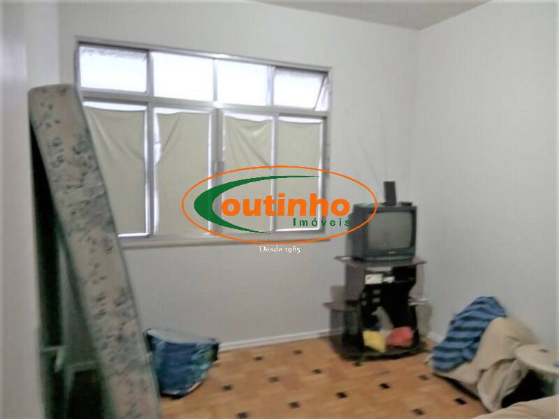 Apartamento à venda com 3 quartos, 96m² - Foto 7