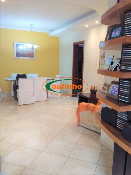 Apartamento à venda com 3 quartos, 135m² - Foto 8