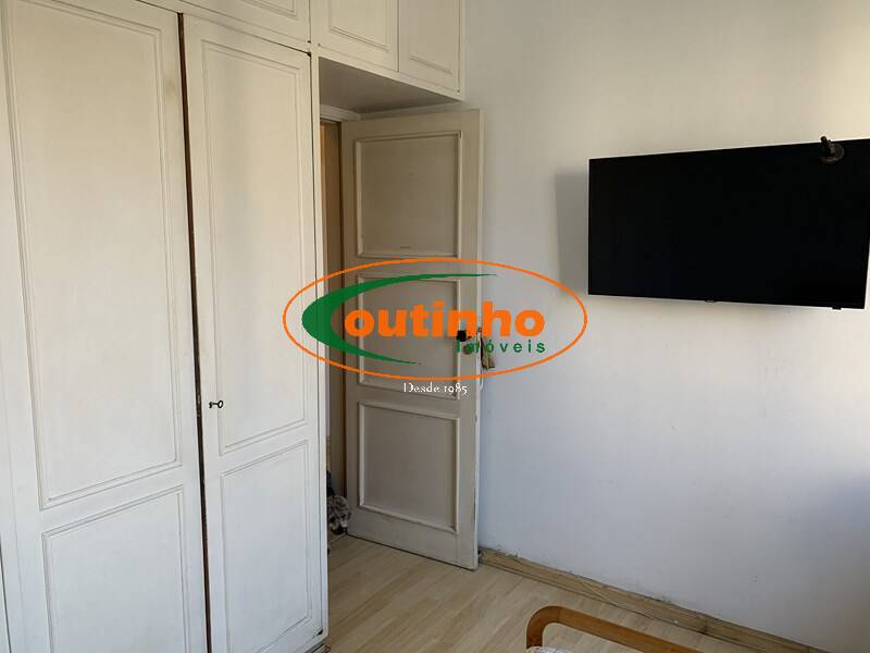 Apartamento à venda com 3 quartos, 104m² - Foto 4