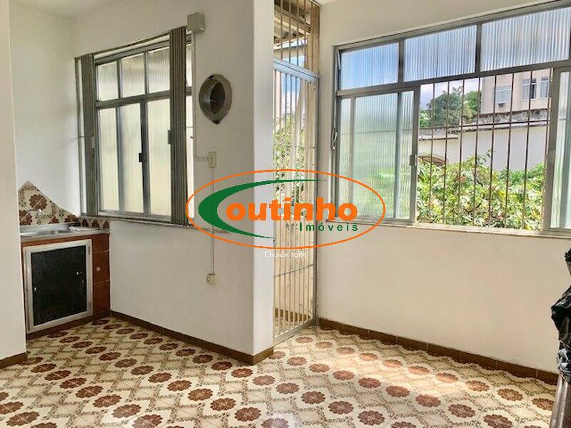 Casa à venda com 7 quartos, 378m² - Foto 16