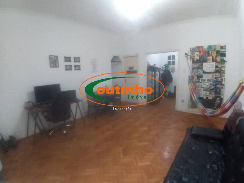 Apartamento à venda com 2 quartos, 85m² - Foto 8