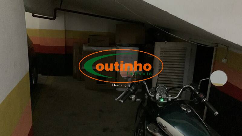 Apartamento à venda com 2 quartos, 86m² - Foto 26