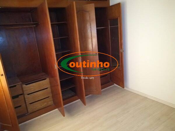 Apartamento à venda com 3 quartos, 87m² - Foto 24