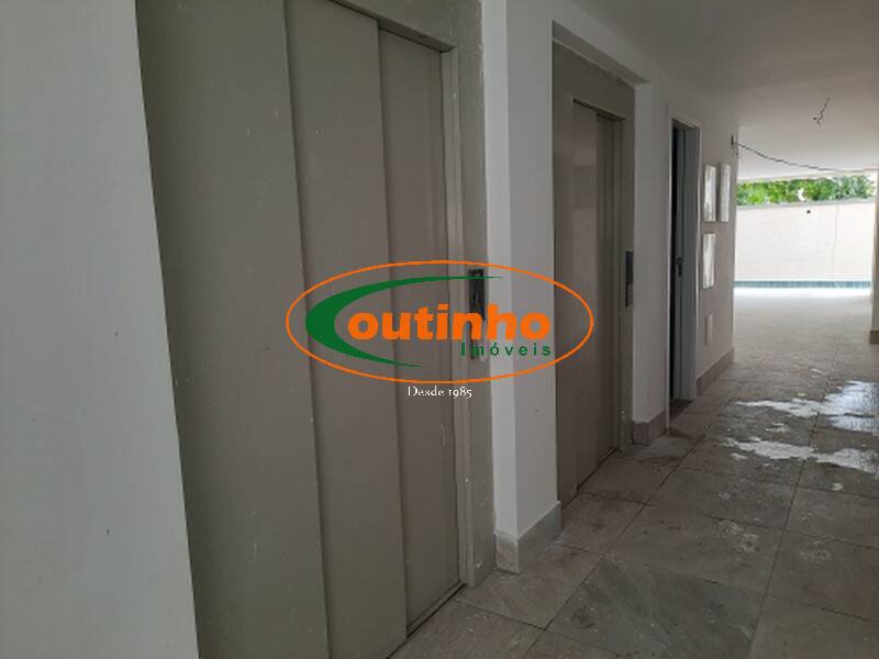 Apartamento à venda com 2 quartos, 79m² - Foto 11