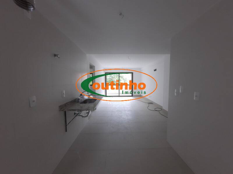 Apartamento à venda com 2 quartos, 79m² - Foto 26