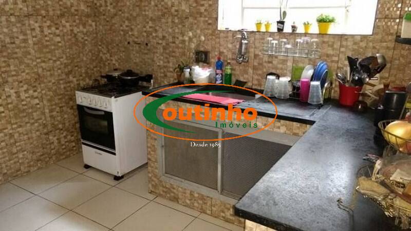 Casa à venda com 4 quartos, 192m² - Foto 26