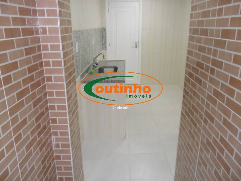 Apartamento à venda com 3 quartos, 75m² - Foto 8