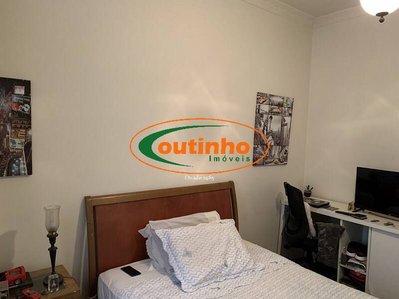 Apartamento à venda com 4 quartos, 130m² - Foto 16