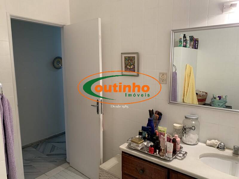 Apartamento à venda com 4 quartos, 130m² - Foto 19