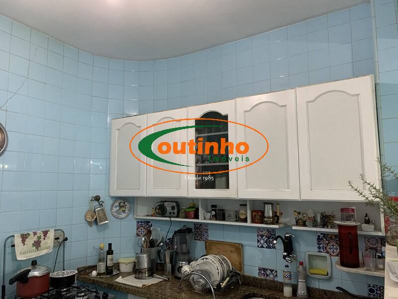 Apartamento à venda com 4 quartos, 130m² - Foto 22