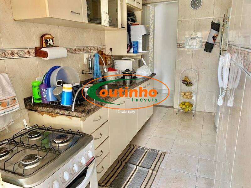 Apartamento à venda com 3 quartos, 99m² - Foto 12