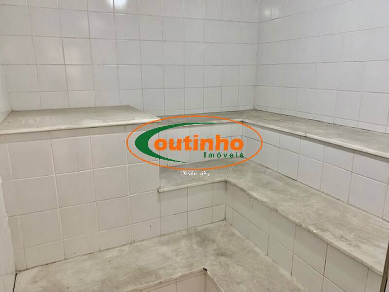 Apartamento à venda com 3 quartos, 99m² - Foto 26