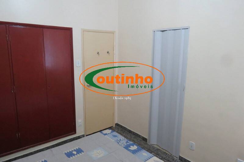 Apartamento à venda com 3 quartos, 80m² - Foto 12