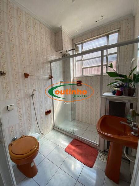 Apartamento à venda com 3 quartos, 75m² - Foto 7