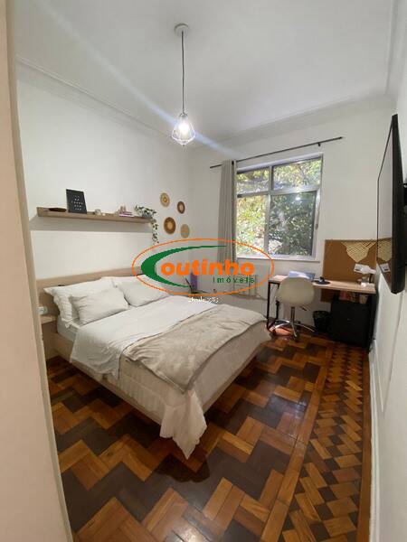 Apartamento à venda com 3 quartos, 75m² - Foto 19