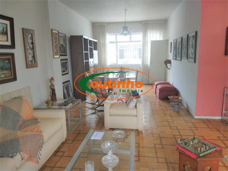 Apartamento à venda com 4 quartos, 180m² - Foto 2