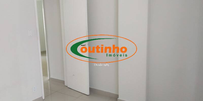 Apartamento à venda com 2 quartos, 62m² - Foto 29