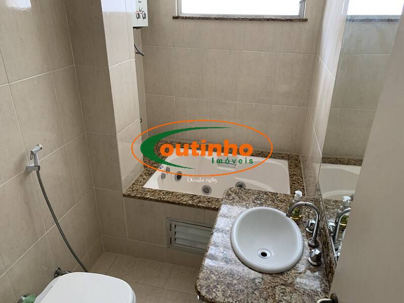 Apartamento à venda com 2 quartos, 72m² - Foto 6