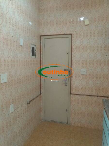 Apartamento à venda com 3 quartos, 85m² - Foto 11