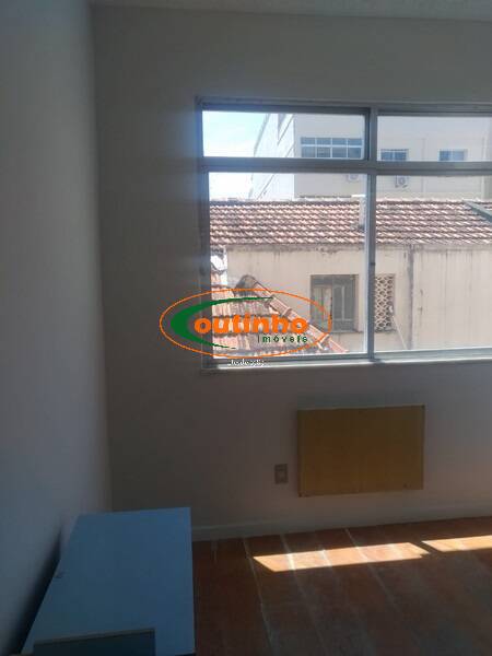 Apartamento à venda com 3 quartos, 85m² - Foto 18