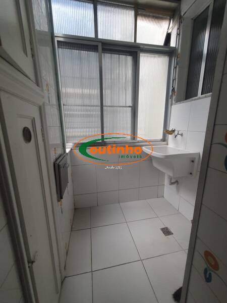 Apartamento à venda com 3 quartos, 130m² - Foto 7