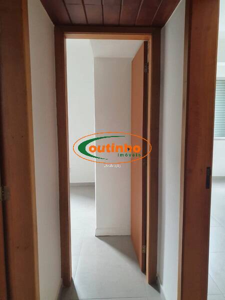 Apartamento à venda com 3 quartos, 130m² - Foto 16