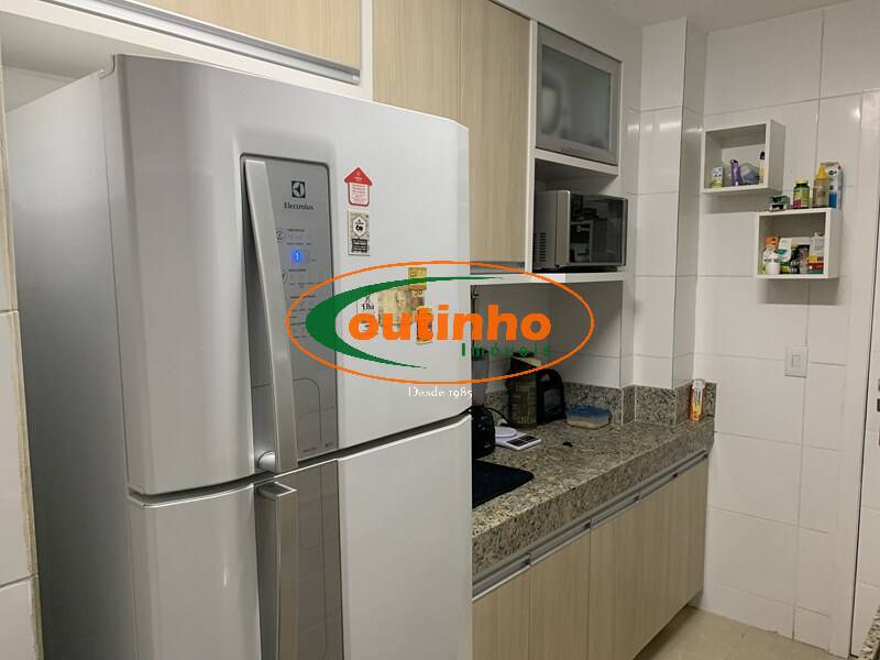 Apartamento à venda com 3 quartos, 91m² - Foto 18