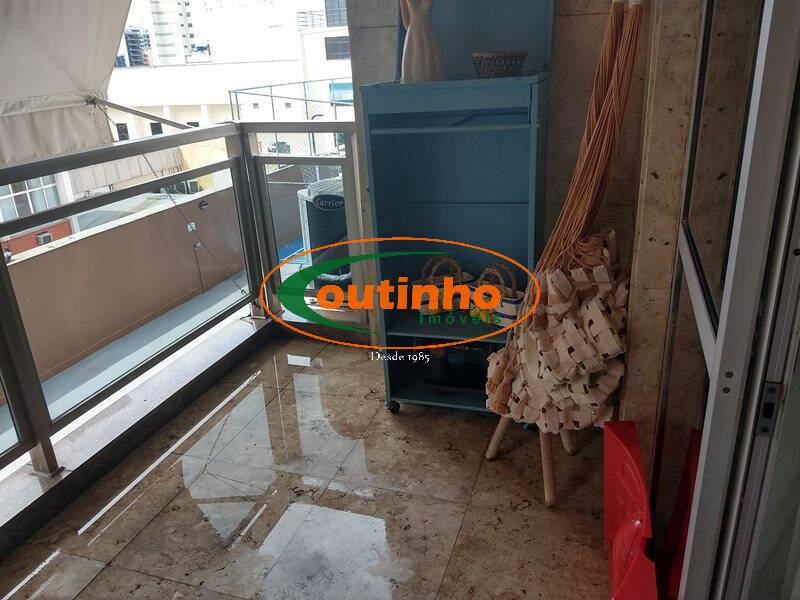 Apartamento à venda com 4 quartos, 155m² - Foto 27