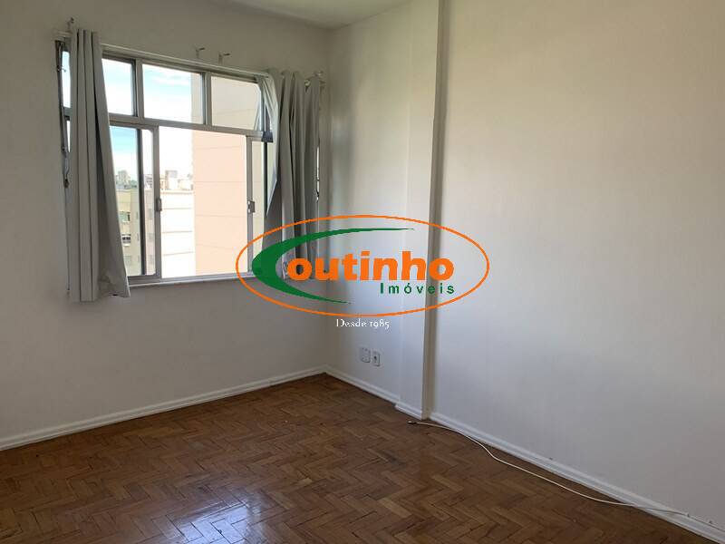 Apartamento à venda com 2 quartos, 57m² - Foto 6