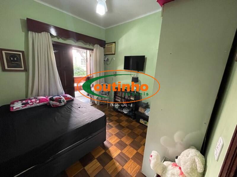 Casa à venda com 5 quartos, 300m² - Foto 45