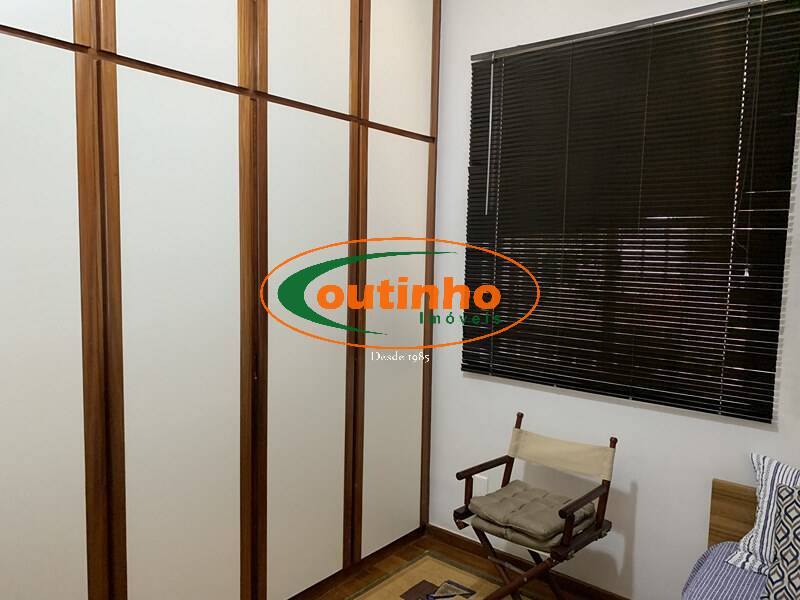 Casa à venda com 3 quartos, 210m² - Foto 18