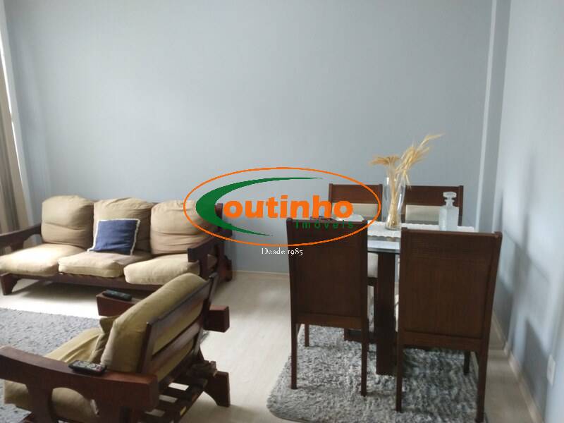 Apartamento à venda com 2 quartos, 70m² - Foto 5