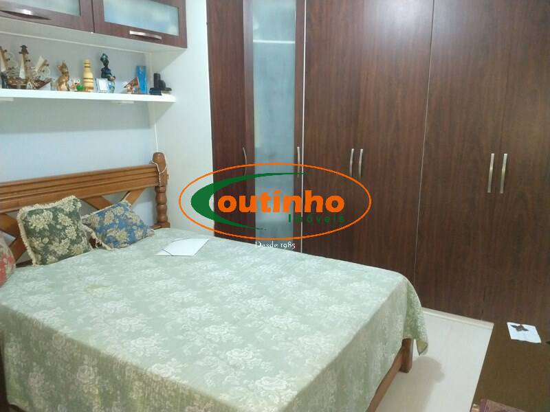 Apartamento à venda com 2 quartos, 70m² - Foto 11