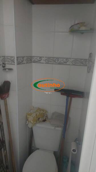 Apartamento à venda com 2 quartos, 70m² - Foto 42