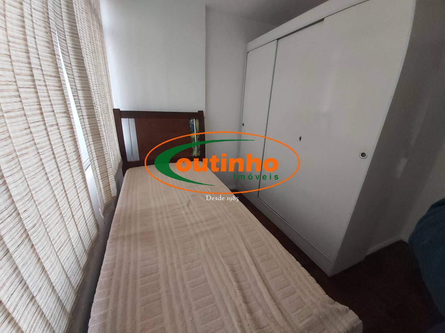 Apartamento à venda com 2 quartos, 56m² - Foto 25