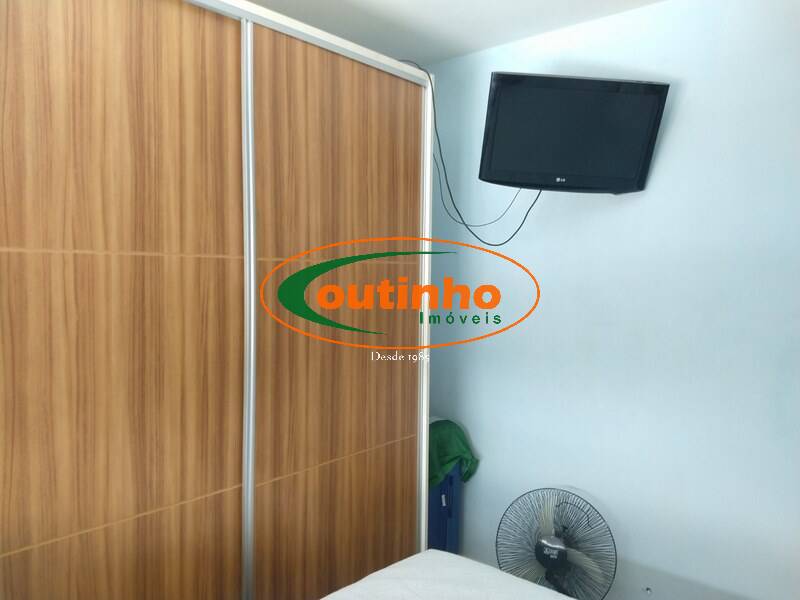 Apartamento à venda com 3 quartos, 94m² - Foto 18