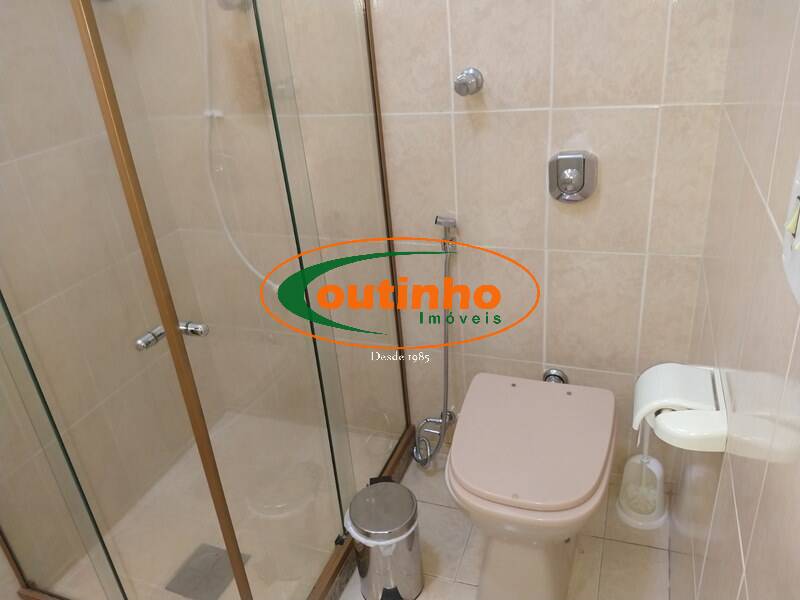 Apartamento à venda com 3 quartos, 94m² - Foto 32