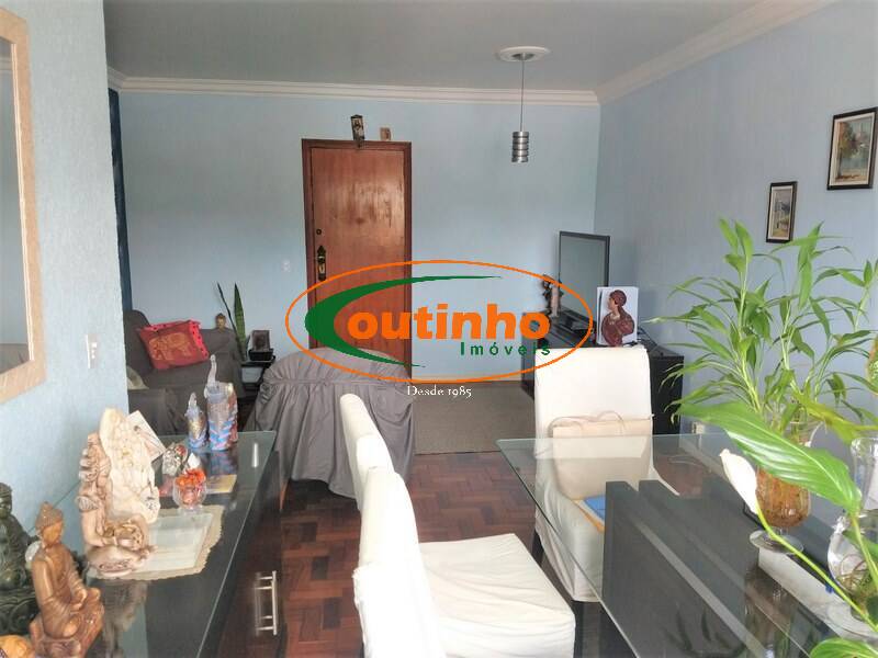 Apartamento à venda com 3 quartos, 94m² - Foto 1