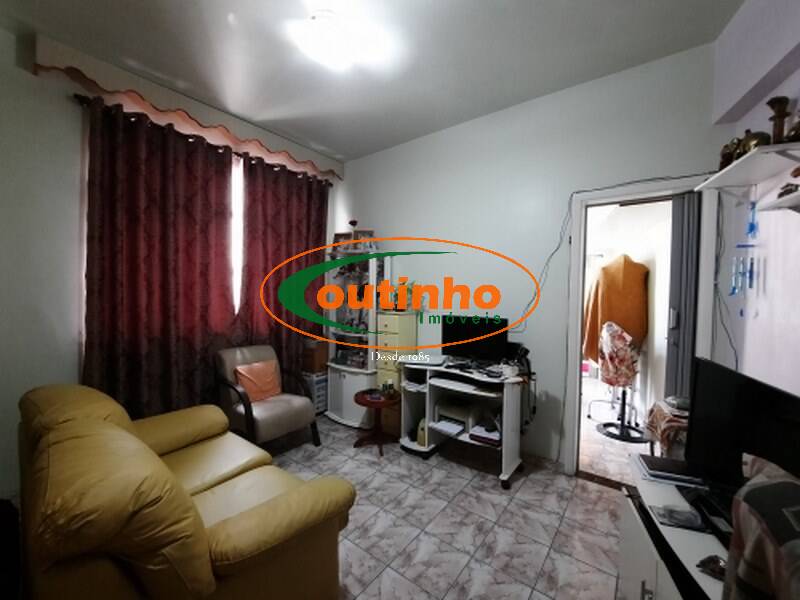 Apartamento à venda com 1 quarto, 40m² - Foto 2