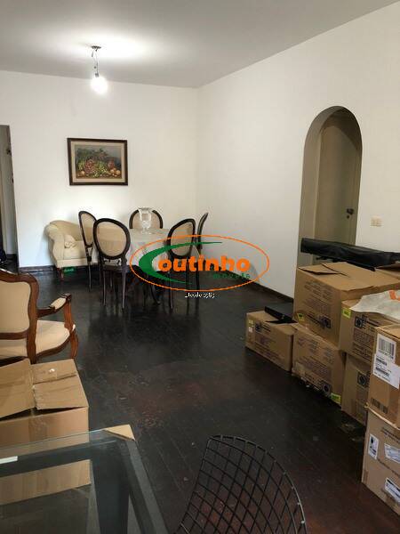 Apartamento à venda com 3 quartos, 119m² - Foto 19