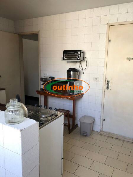 Apartamento à venda com 3 quartos, 119m² - Foto 22