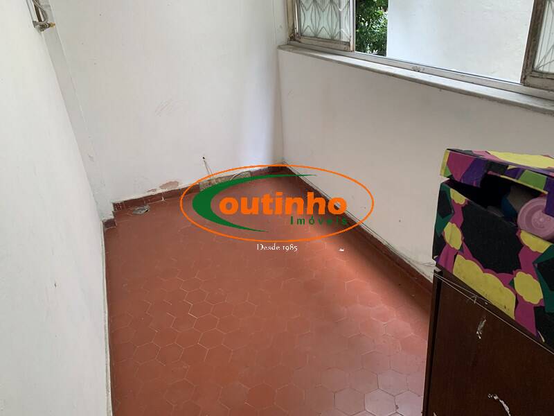 Apartamento à venda com 3 quartos, 112m² - Foto 5