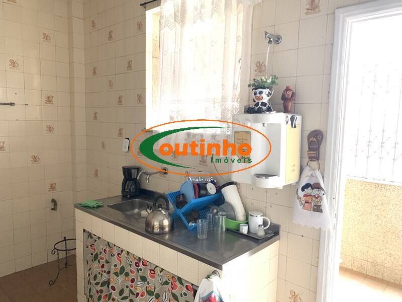 Apartamento à venda com 3 quartos, 112m² - Foto 18