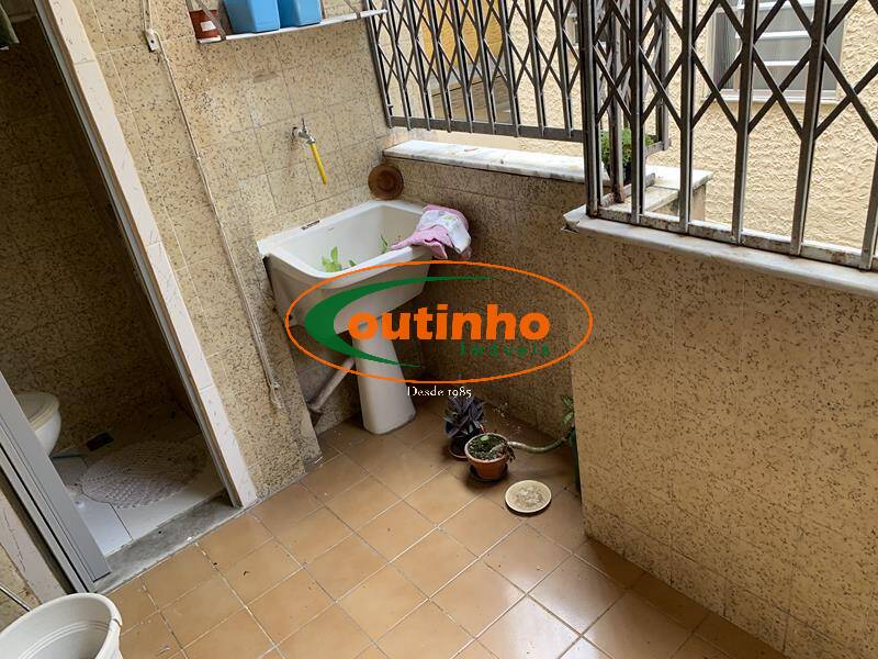 Apartamento à venda com 3 quartos, 112m² - Foto 20